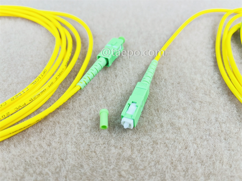 Fiber optic patch cord, singlemode 9/125um  OS1, simplex, SC/APC-SC/APC, 2mm, 1m