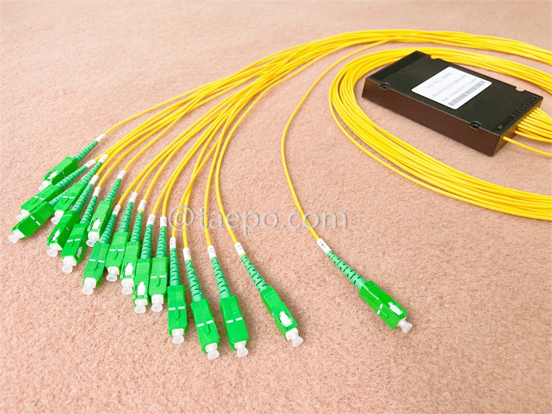 Fiber optic splitter, PLC, plastic case, G657A, 1x16, 2mm loose tube, 1m, with SC/APC connector
